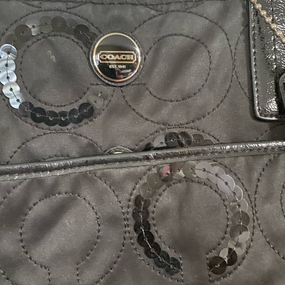 Black coach sequin purse - Picture 2 of 6